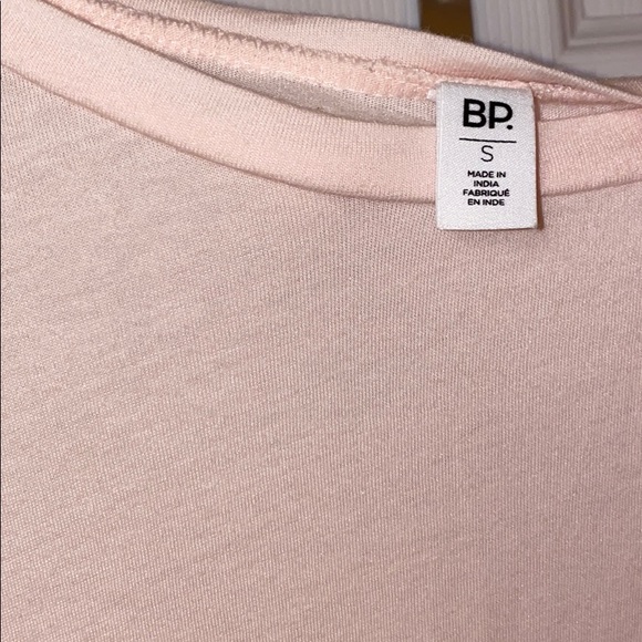 Pink t-shirt - Picture 3 of 3